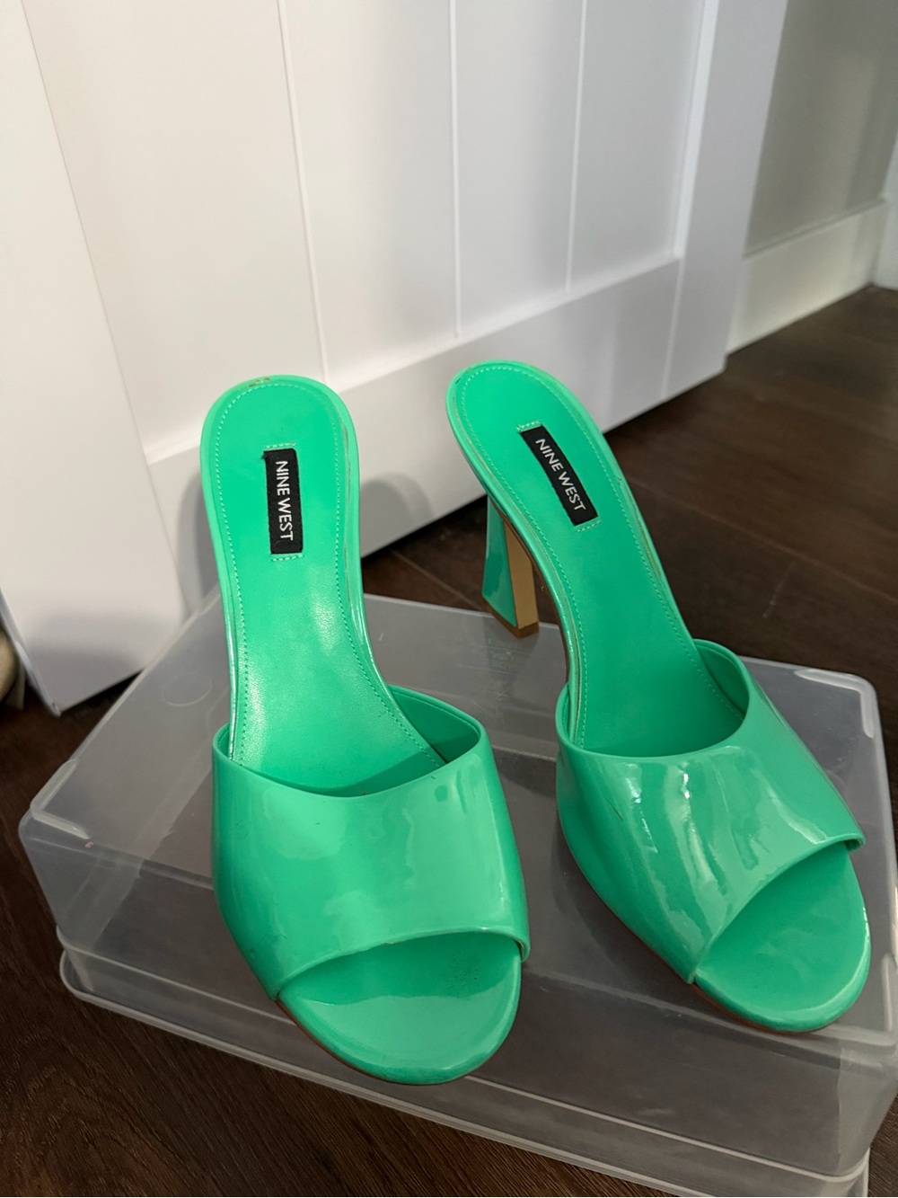 Nine West Women's Green Patent Slide Heels